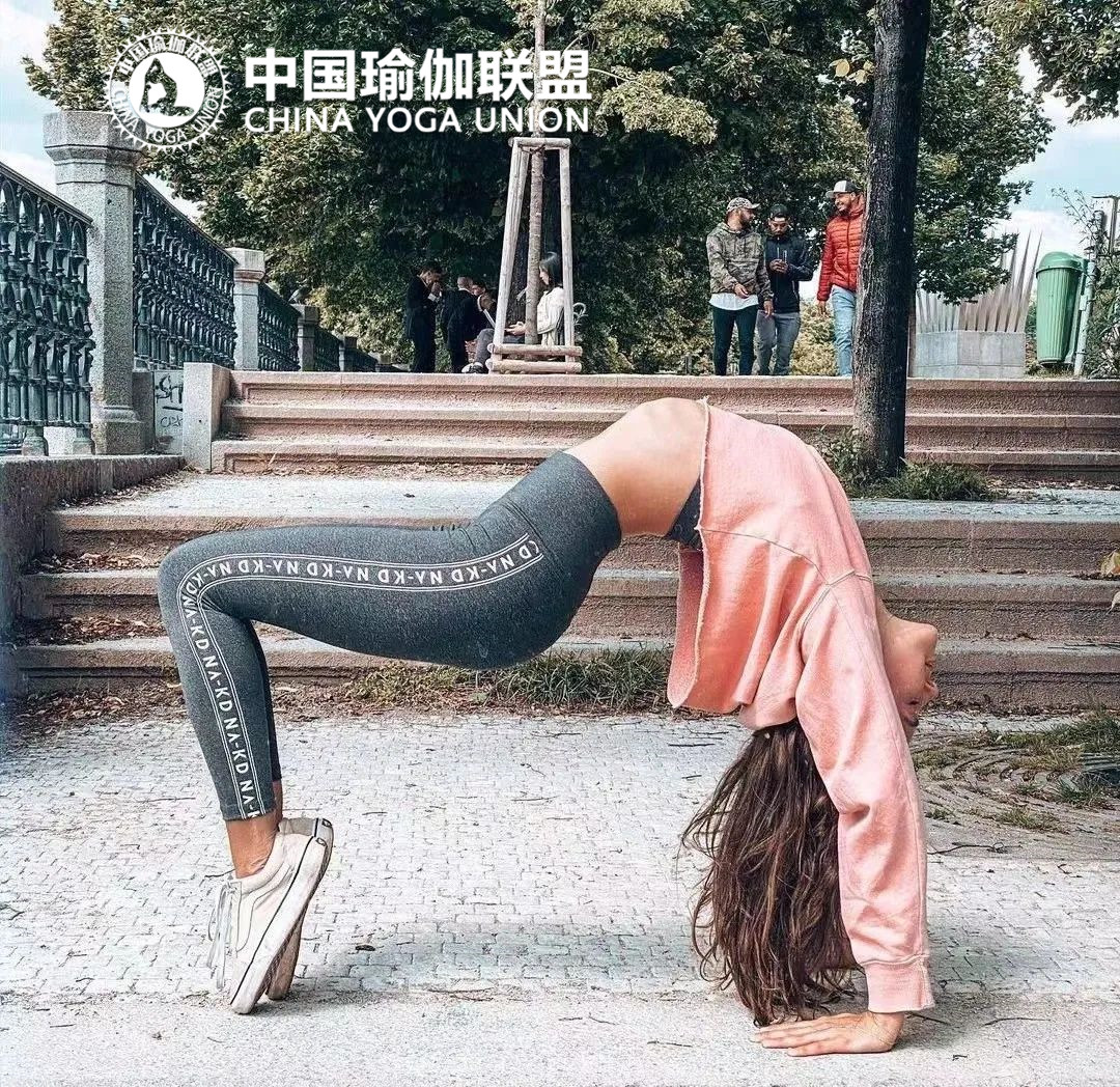 ٤ѵʦ